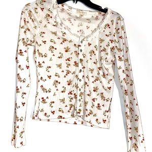 Casual ultra flirt long sleeve blouse